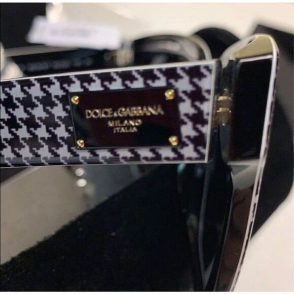 Authentic Dolce & Gabbana  DG 4286 3079/87 Pied De Poule Houndstooth Print Sungl main image 5